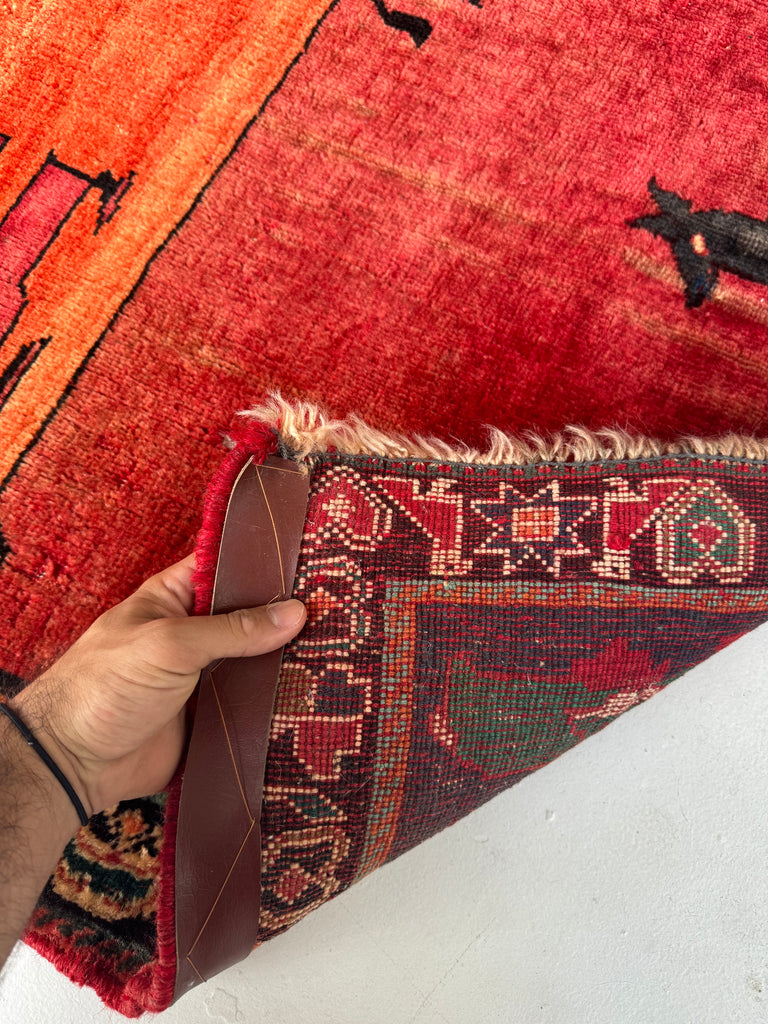 RESERVED FOR TJ*** MAGNIFICENT South West Persian Lion Rug 🦁 | Tangerine Lion with Tail Up, Symbolic Art | 3.9 x 5.6